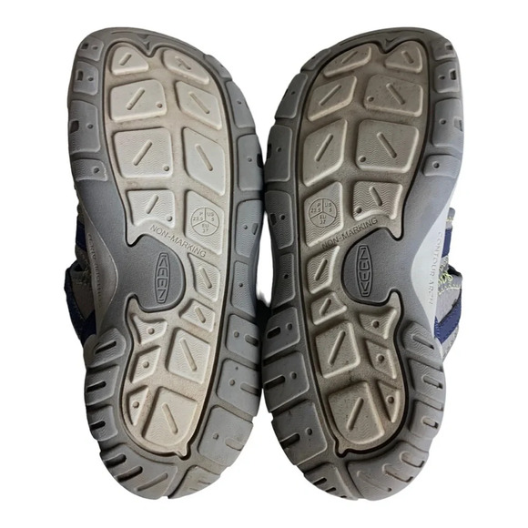Keens Knotch Creek Sandal Waterproof  Steel Grey/ Blue Depths Size Big Kids 5 - Picture 6 of 16